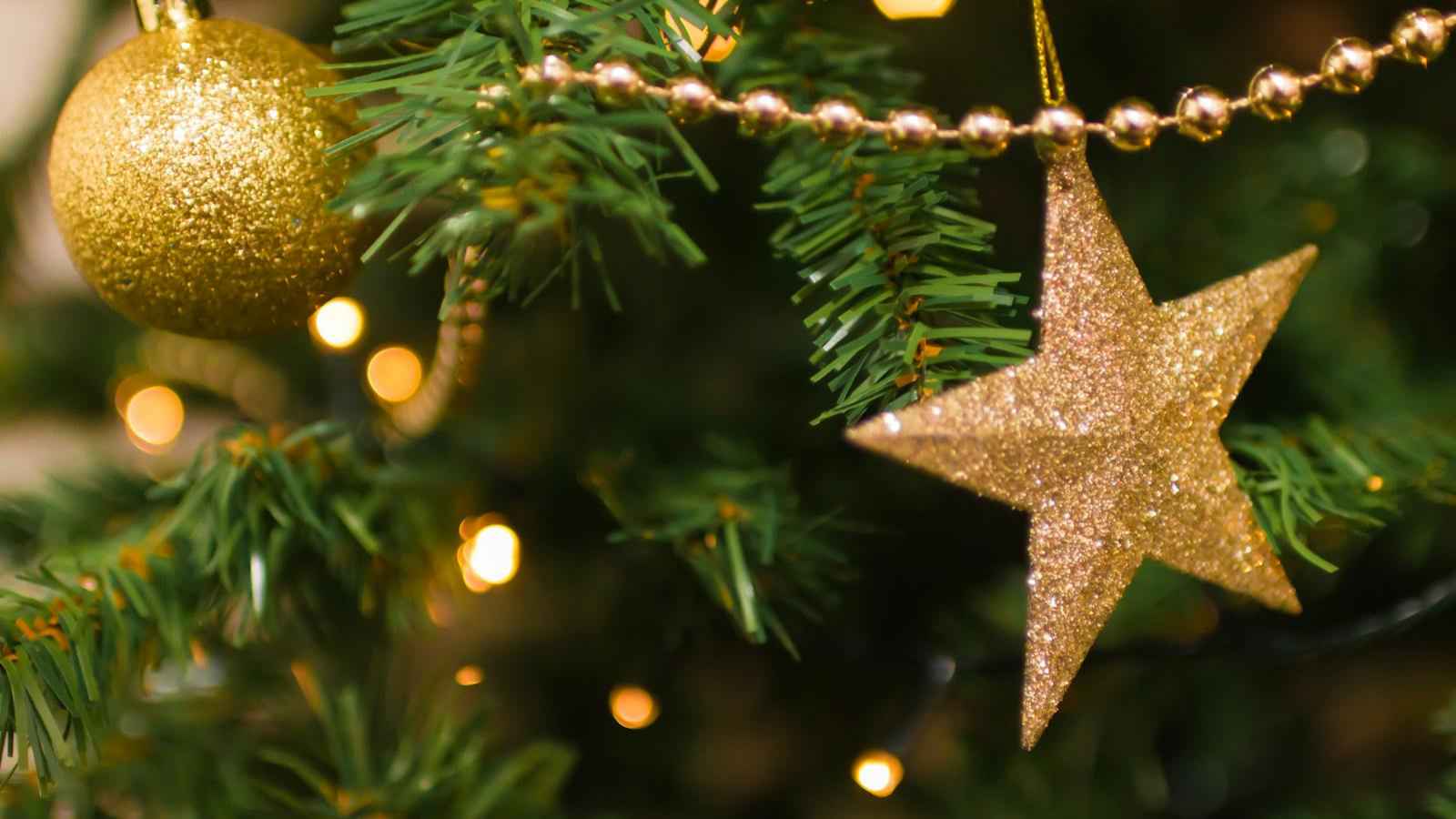 Best Christmas Decorations That Make Your Home Feel Magical