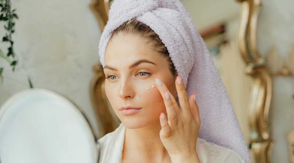 Best Trusted Anti Aging Cream to Look Younger Naturally