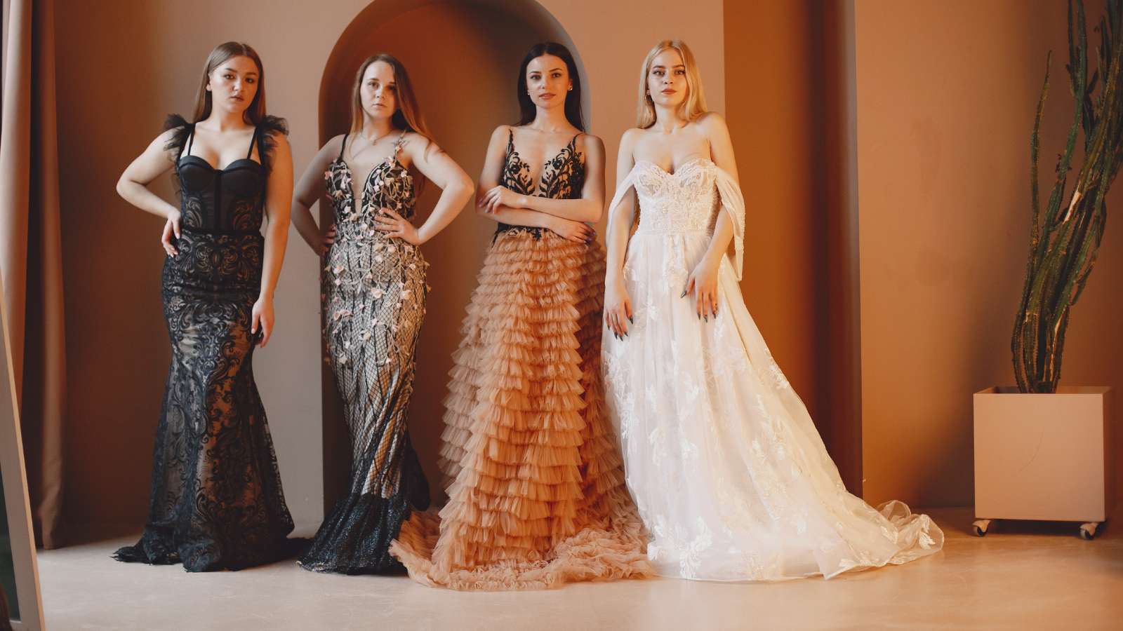 We confirmed the best Prom Dresses for Your Dream Night Look