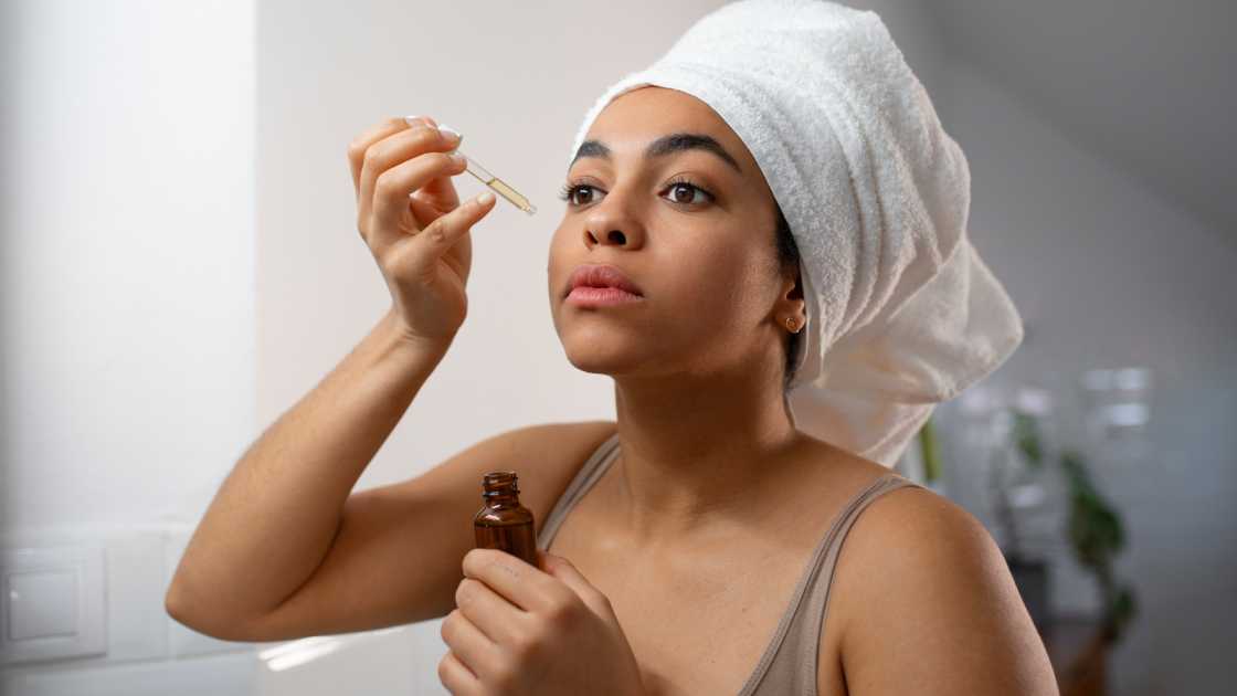 When to Use Vitamin C Serum