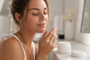 How Much Moisturizer Should I Use? Using Too Much or Less?